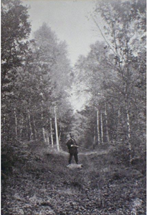 Bestand:1913-10-13 Peter Meisters met hond.png