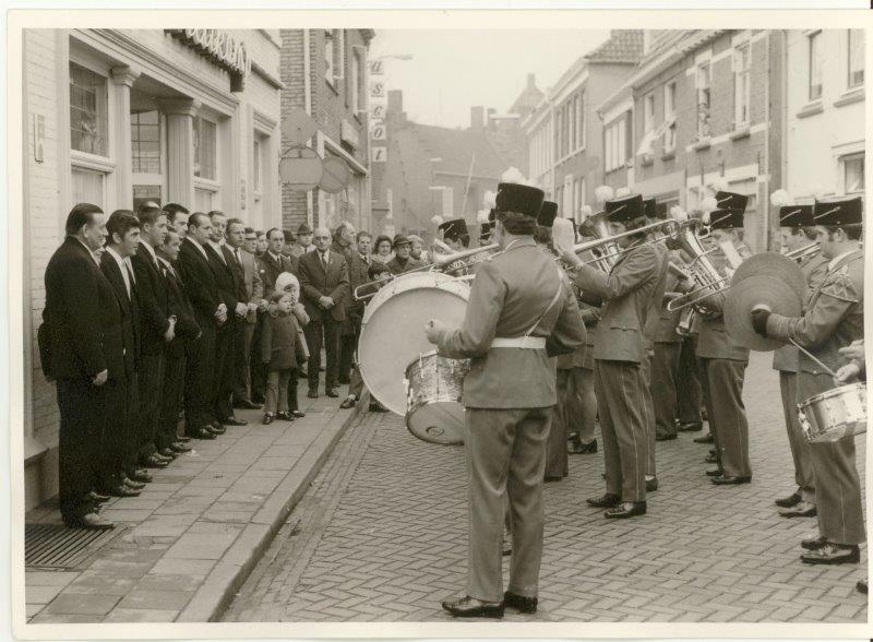 Bestand:1970 cresc.jpg