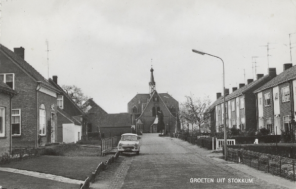 Bestand:Ansichtkaart Groeten uit Stokkum begin jaren '60.png