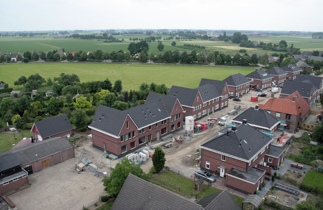 Bestand:Brummelhof in aanbouw 2011.jpg
