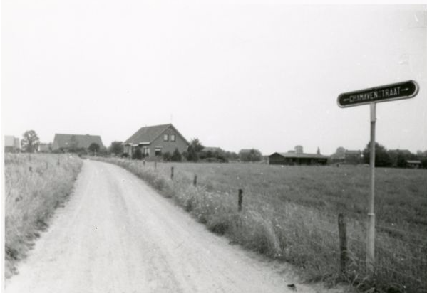 Bestand:Chamavenstraat, onverhard.png