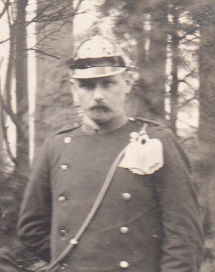 Bestand:JR Wiendels 1915.jpg
