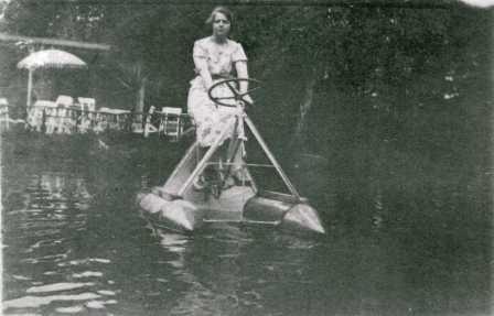 Bestand:Kaal Toebast kl.jpg