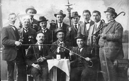 Kleinpenning W 1925 zangkoor Zeddam Rijnreis.jpg