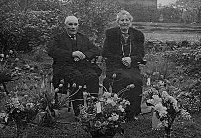Kleinpenning W en Johanna van Remmen Zeddam 1945.jpg
