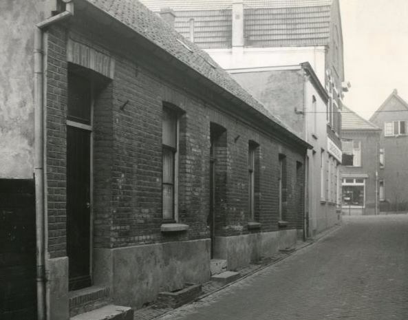 Bestand:Klinkerstraat boven Schuurman.jpg