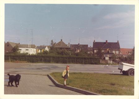 Bestand:Marktplein 1965 3 kl.jpg