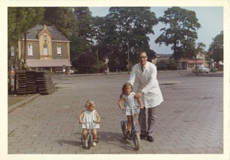 Bestand:Marktplein 1965 4 kl.jpg