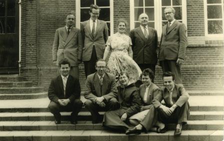 Bestand:Onderwijzend personeel.jpg