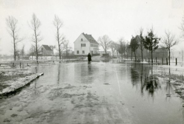 Bestand:Overstroming 1955.jpg