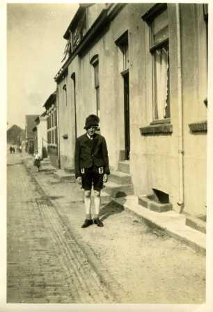 Bestand:Stokkumseweg 1 kl.jpg