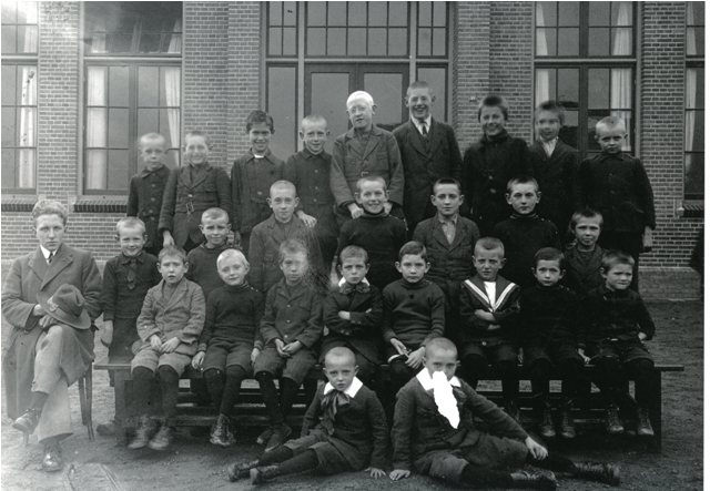 ZeddamZoekfoto 003 klas Helmers 19 001.jpg