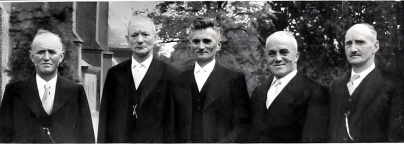 Bestand:1947 ABTB Zeddam bestuur.jpg