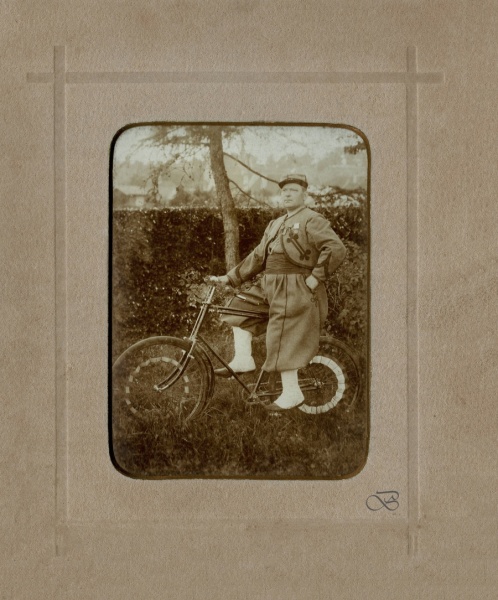 Bestand:Fhotograaf ŜG.van Klashorst Zevenaar . Hent Derksen 's-Heerenberg overgrootvader B.Schuurman.jpg