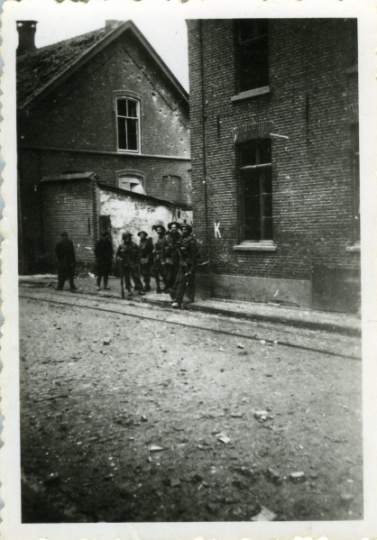 Bestand:H-Westerop 2eWO sHeerenberg911.jpg