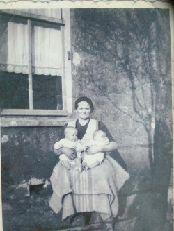 Hendrina Heuvel 1946 Lengel.jpeg