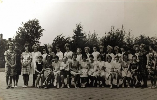 Huishoudschool 1963.jpg
