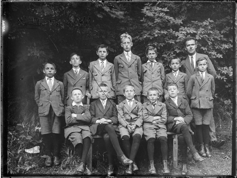 Bestand:Jongenskoor Azewijn.jpg