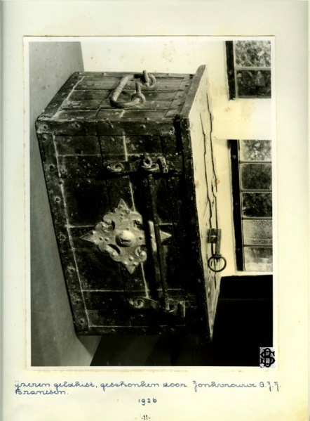 Bestand:Kopie van 11 Nederl hervormdekerk bs.jpg