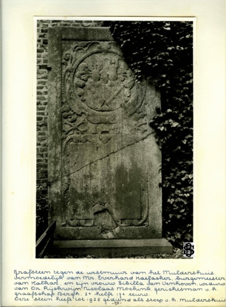 Bestand:Kopie van 37 Nederl hervormdekerk bs.jpg