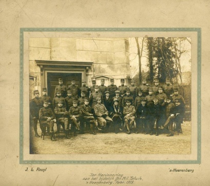 Militairen 1919 kl.jpg