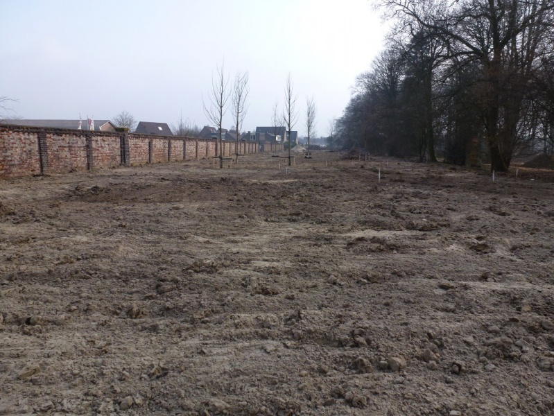 Bestand:Muur Paters tot aan de straat genaamd het klooster.jpg