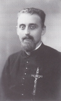 Pater Gerard Menting.jpg