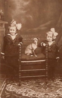 Vlnr Antje en Rie Boonstra (Medium).jpg