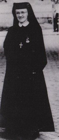 Zuster Engeline Nas.jpg